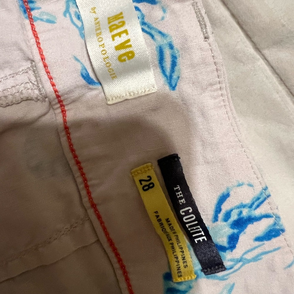 Anthropologie Cream Pants with Blue Lobster Design , super comfy and cute - Picture 4 of 4